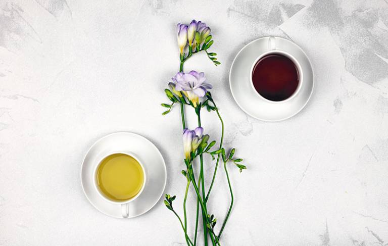 Black tea and green tea